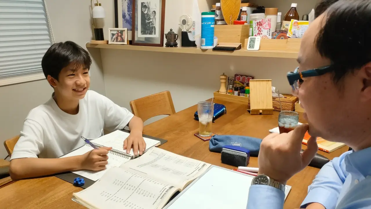 インターナショナルスクール中学生へのバイリンガル対面指導
